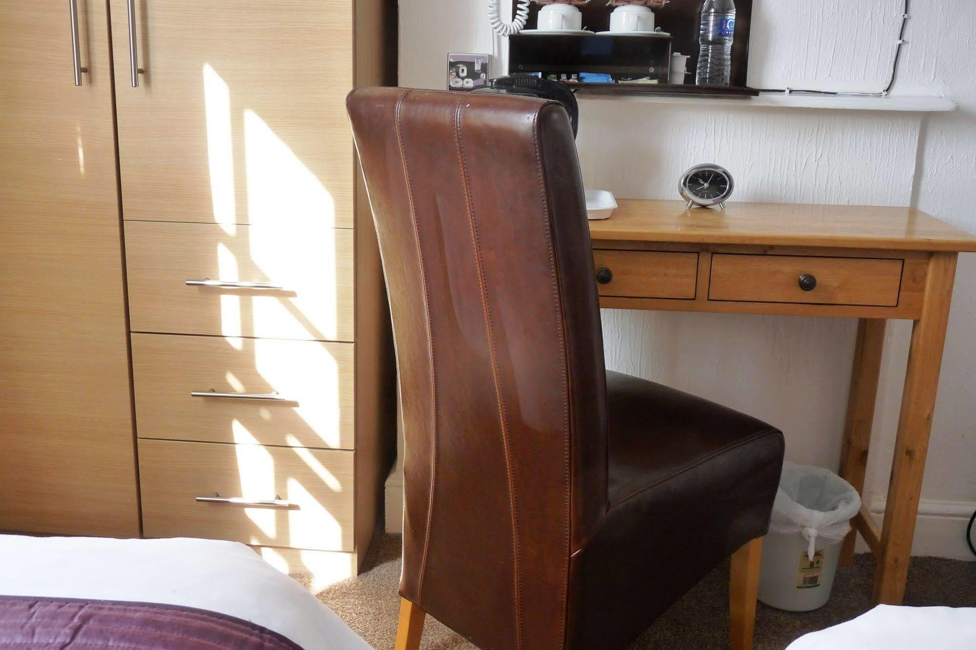 Aaran House Hotel เวย์มัธ ภายนอก รูปภาพ